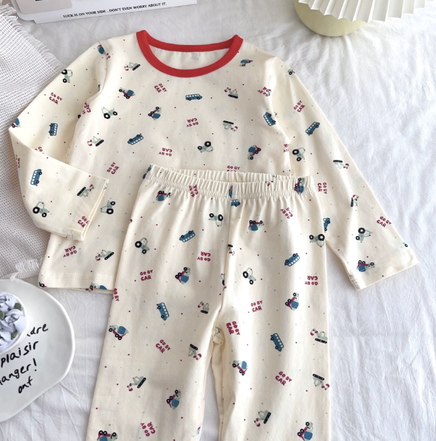  SET202565- Áo + quần 