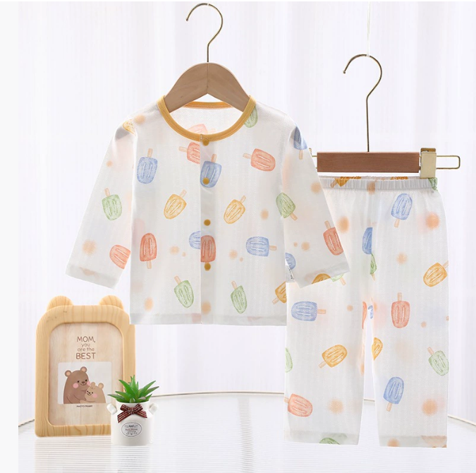  SET202560- Áo + quần 