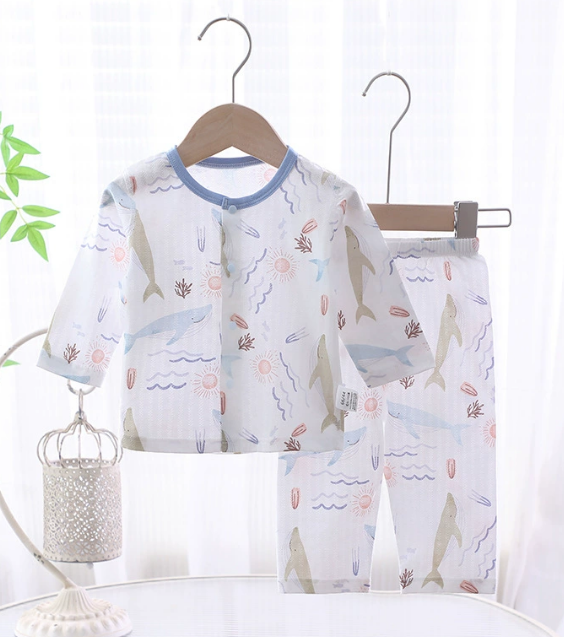  SET202560- Áo + quần 