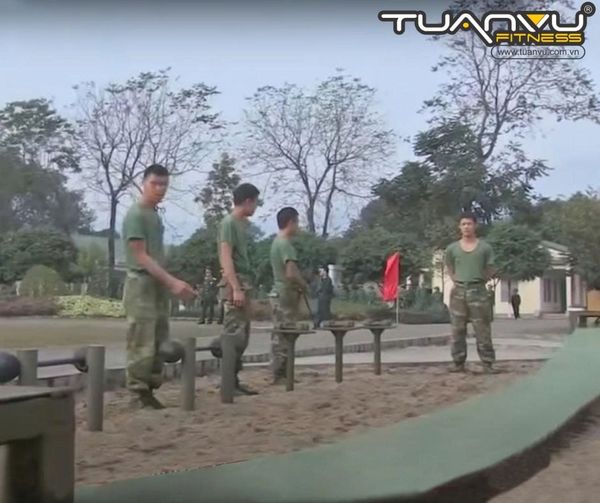 Cầu bập bênh quân đội TVQD07, Cau bap benh quan doi TVQD07