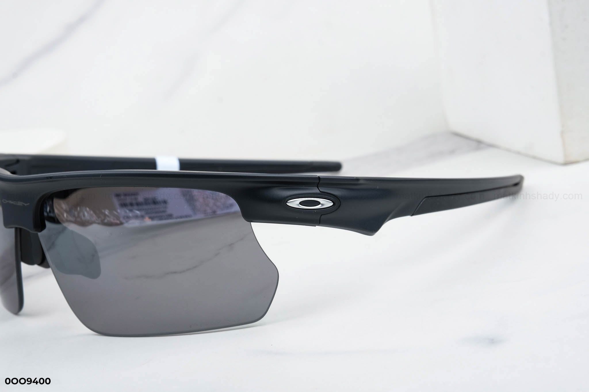  Kính Mát Thể Thao Oakley Eyewear - Sunglasses - 0OO9400 