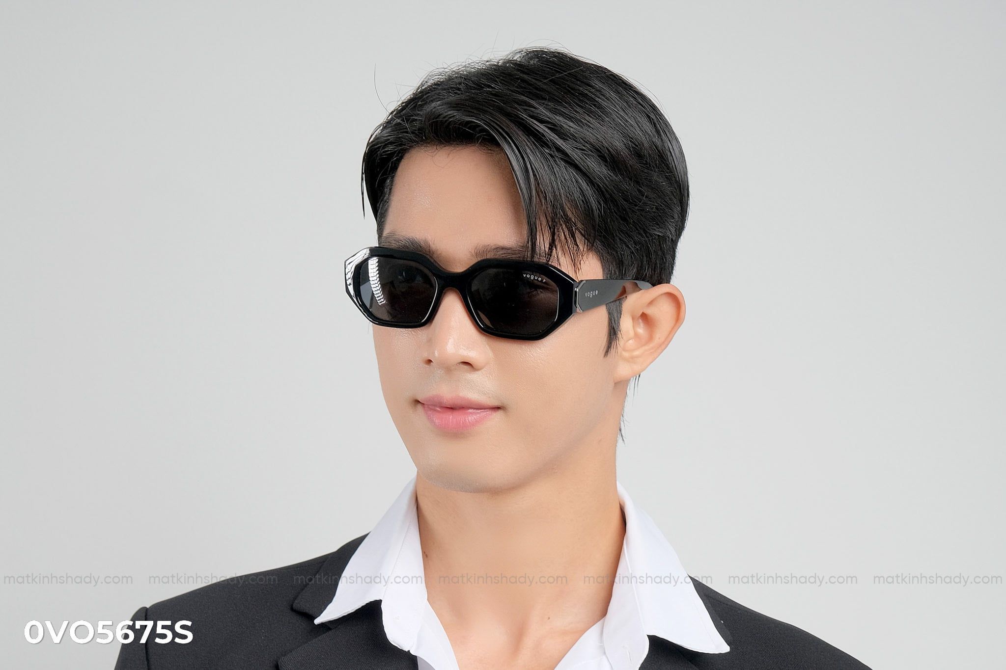  Vogue Eyewear - Sunglasses - 0VO5675S 
