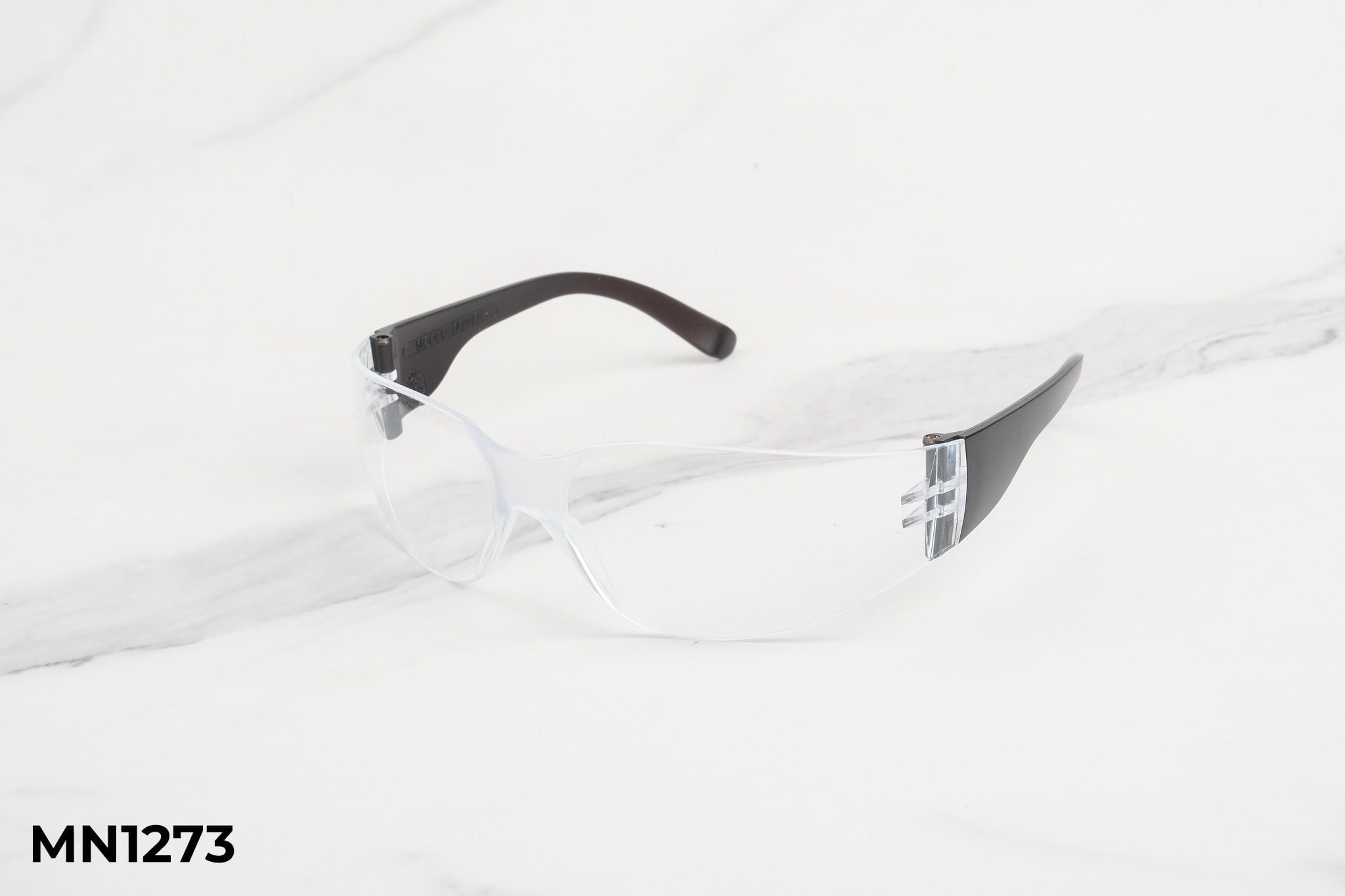  Kính Bảo Hộ Trẻ Em MN1273 