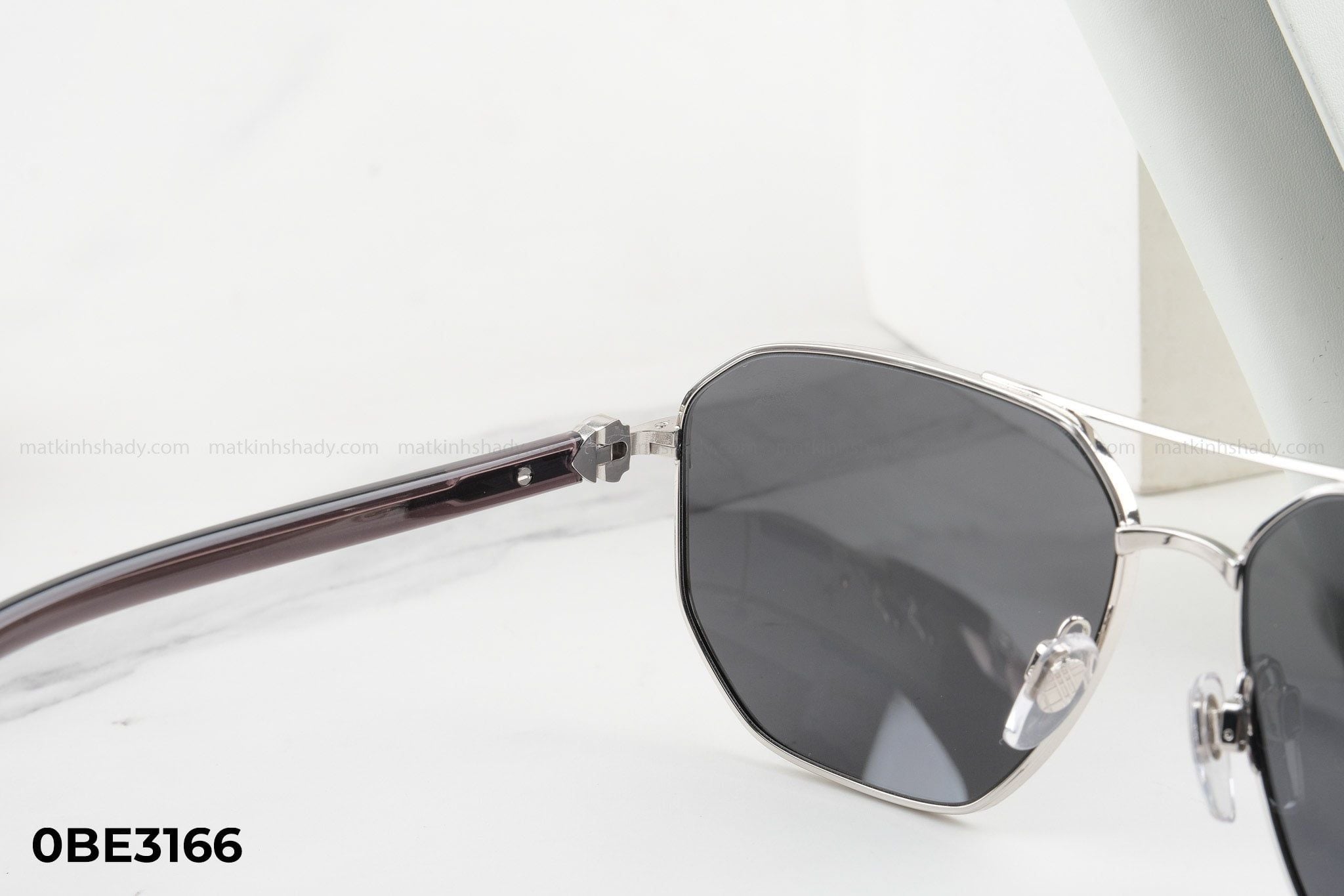  Burberry Eyewear - Sunglasses -  0BE3166 