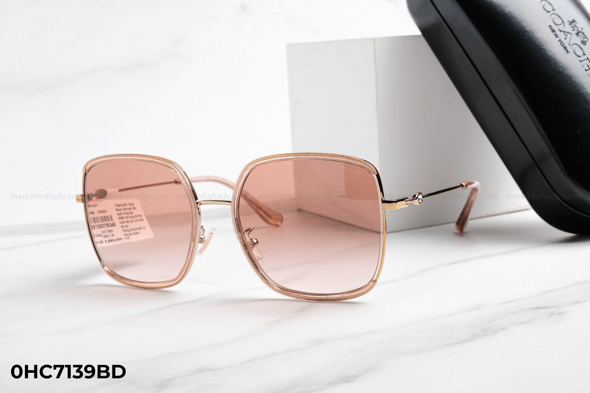  Coach Eyewear - Sunglasses - 0HC7139BD 