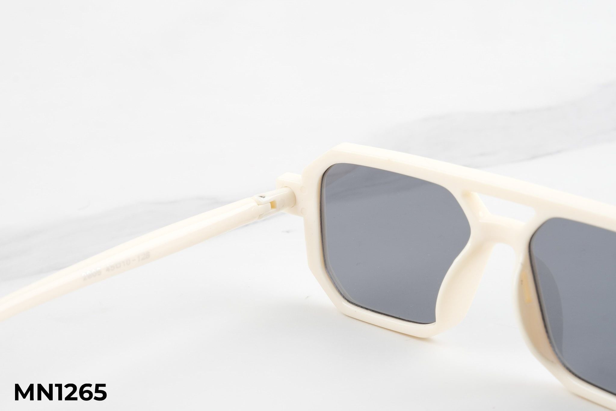  Kính Mát Trẻ Em MN1265 