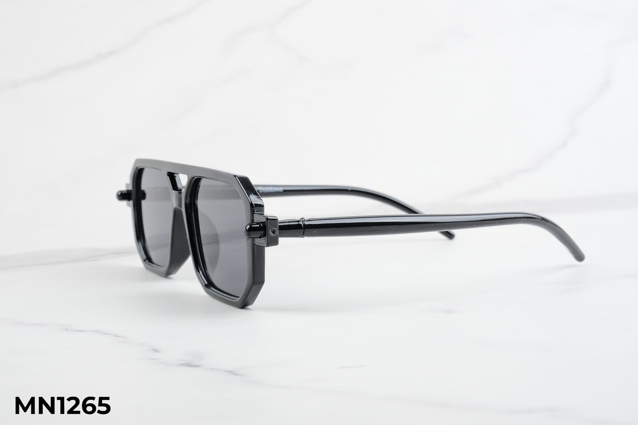  Kính Mát Trẻ Em MN1265 