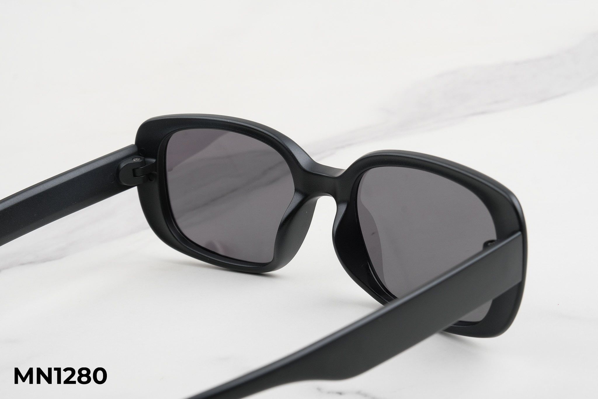  Kính Mát Trẻ Em MN1280 