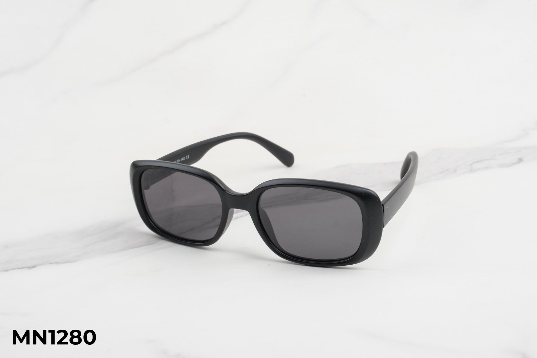  Kính Mát Trẻ Em MN1280 