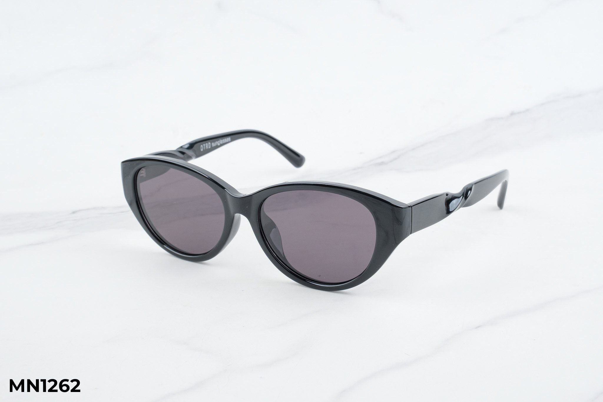  Kính Mát MN1262 