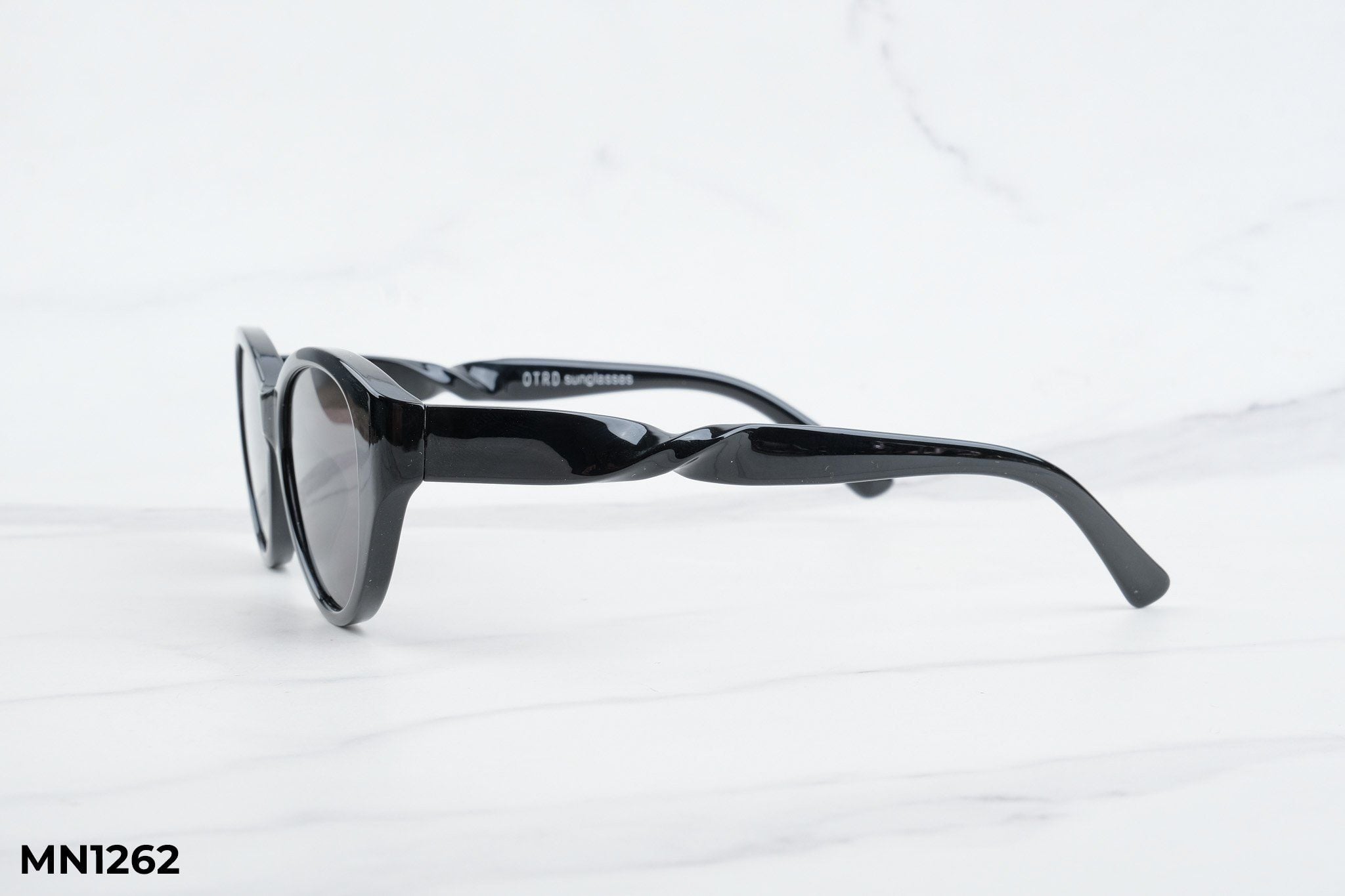  Kính Mát MN1262 