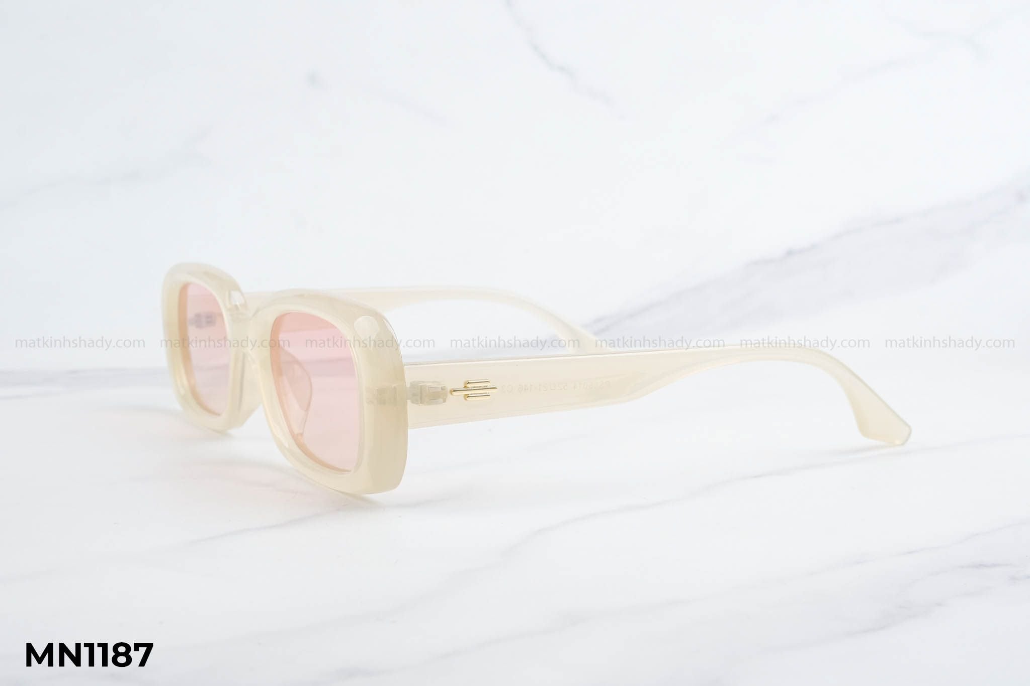  Kính Mát MN1187 