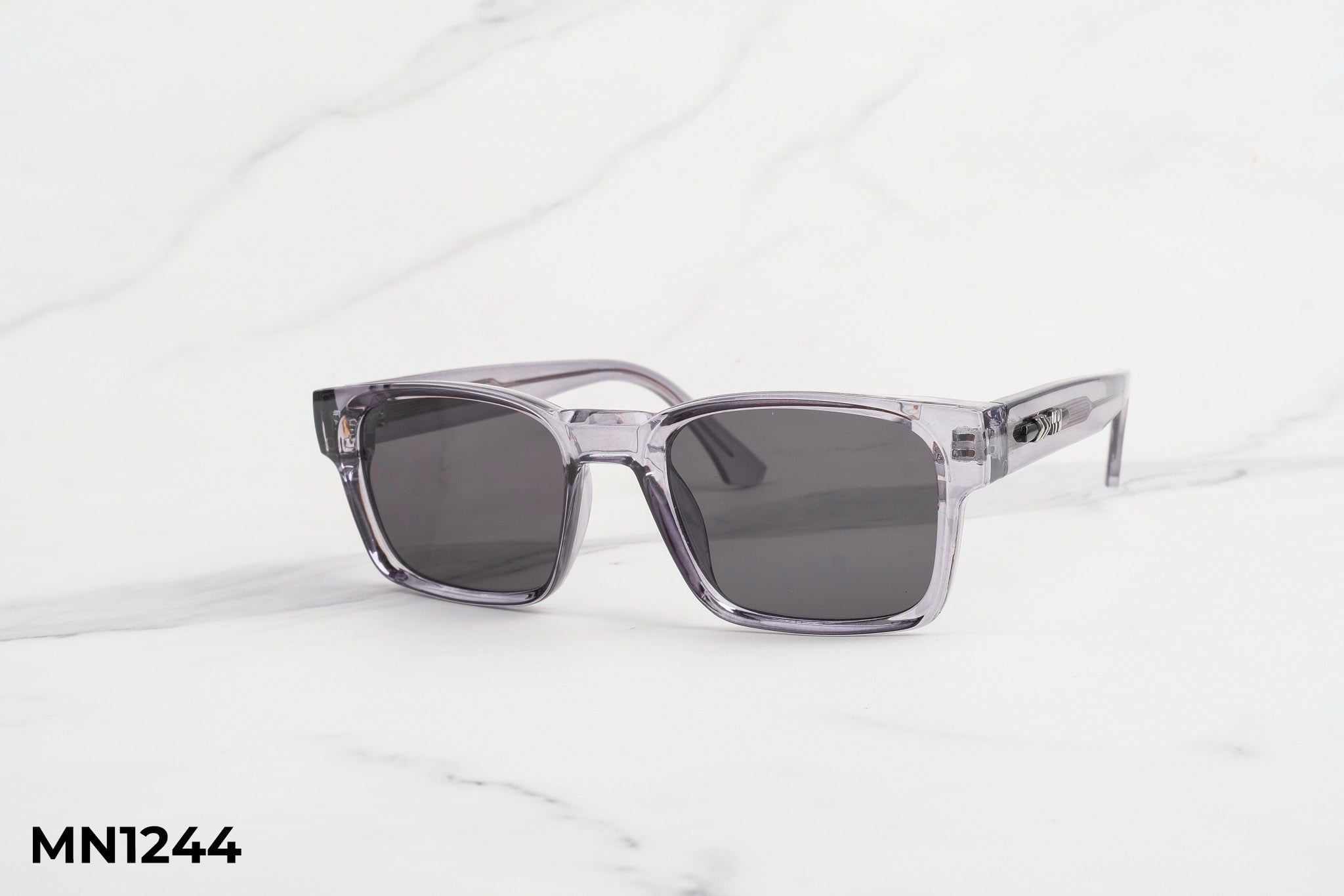  Kính Mát MN1244 