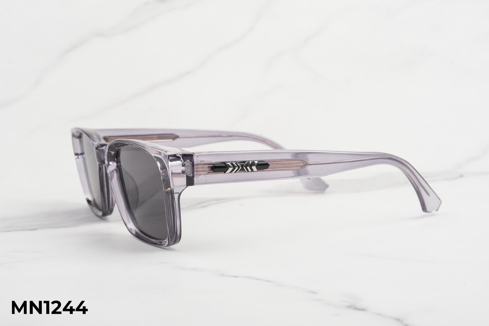 Kính Mát MN1244 