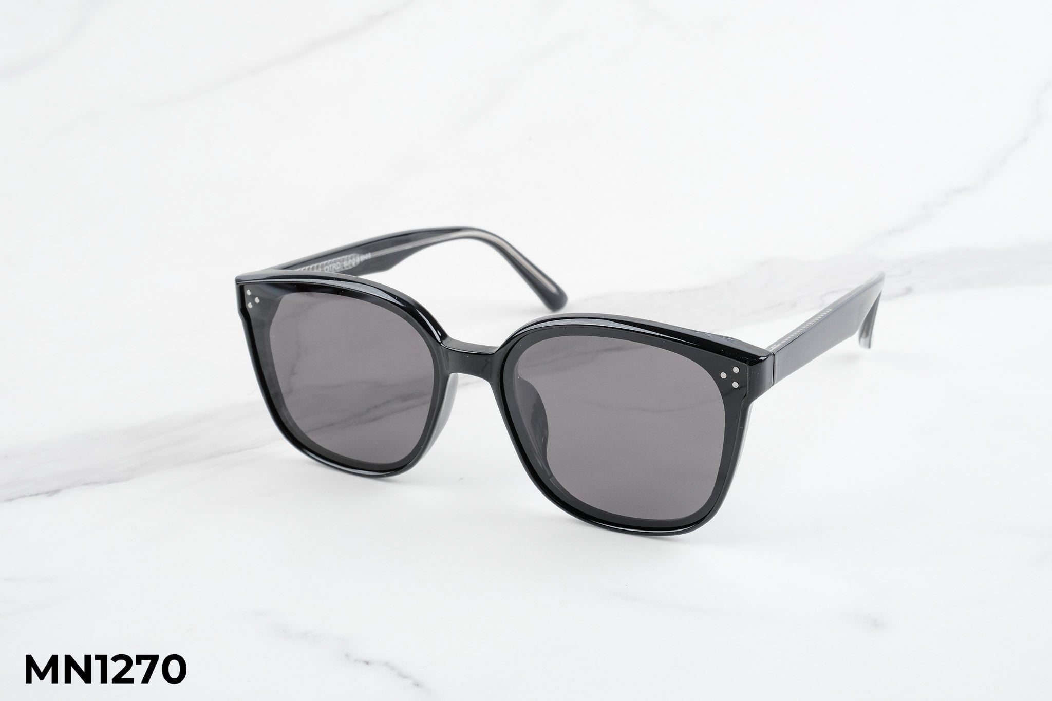  Kính Mát MN1270 