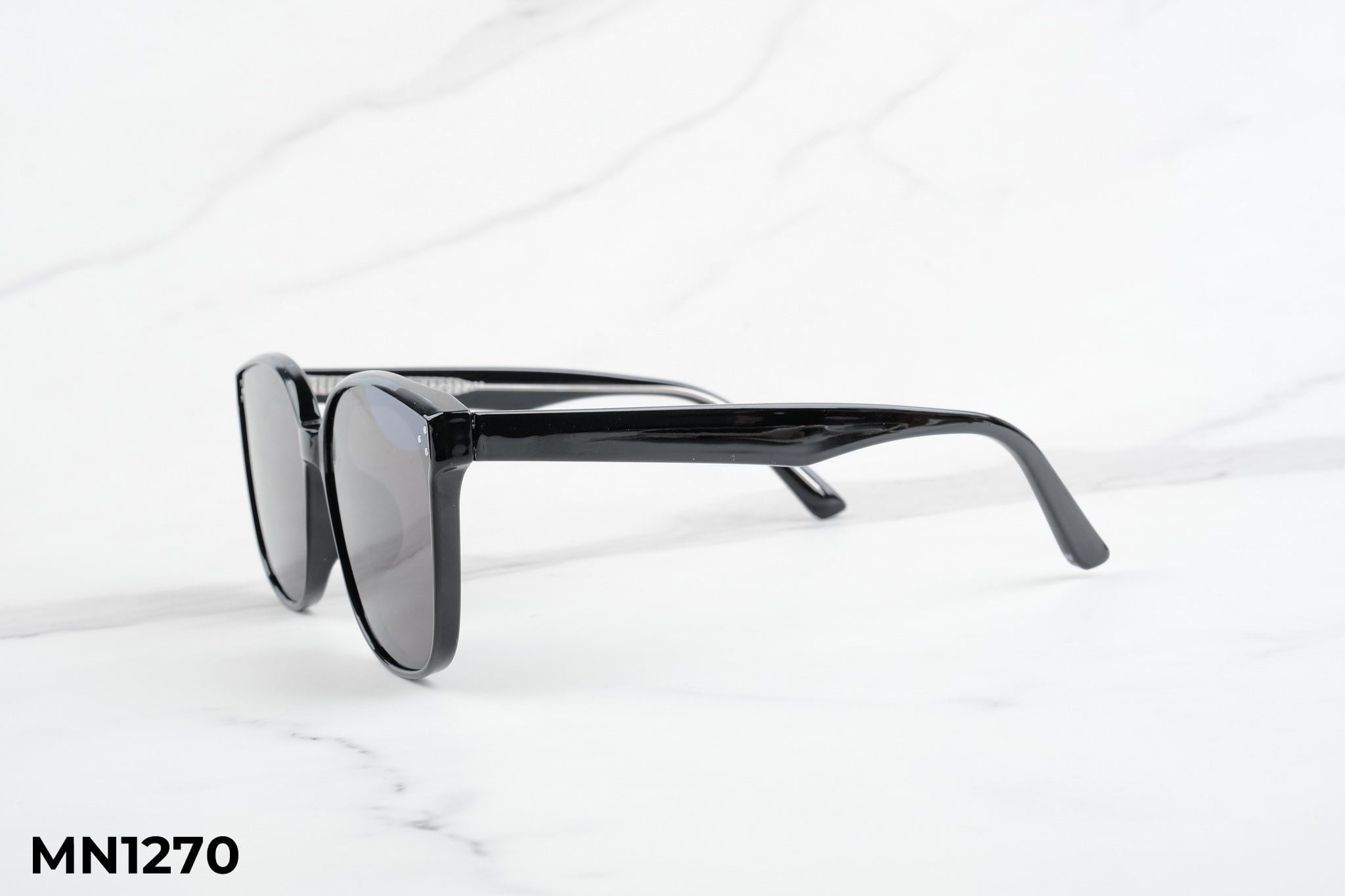  Kính Mát MN1270 
