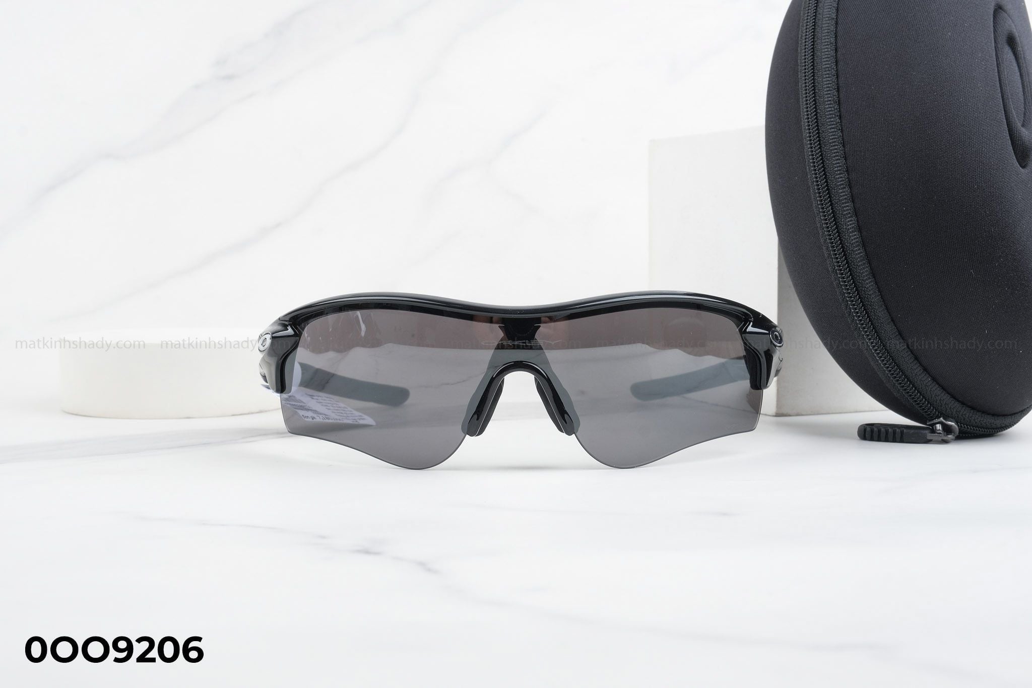  Oakley Eyewear - Sunglasses - 0OO9206 