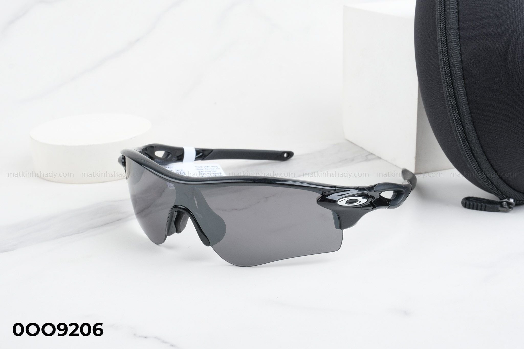 Oakley Eyewear - Sunglasses - 0OO9206 
