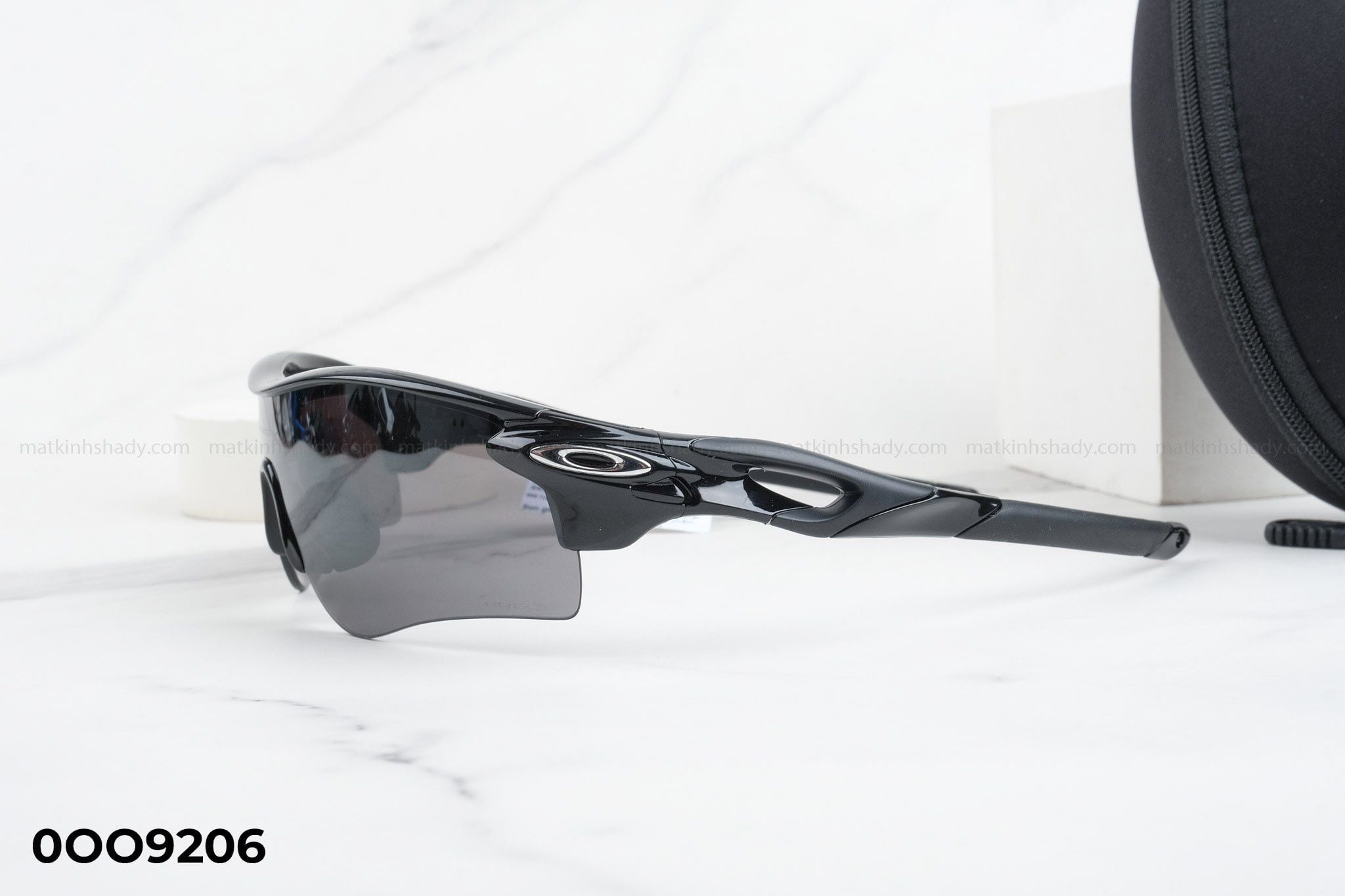  Oakley Eyewear - Sunglasses - 0OO9206 