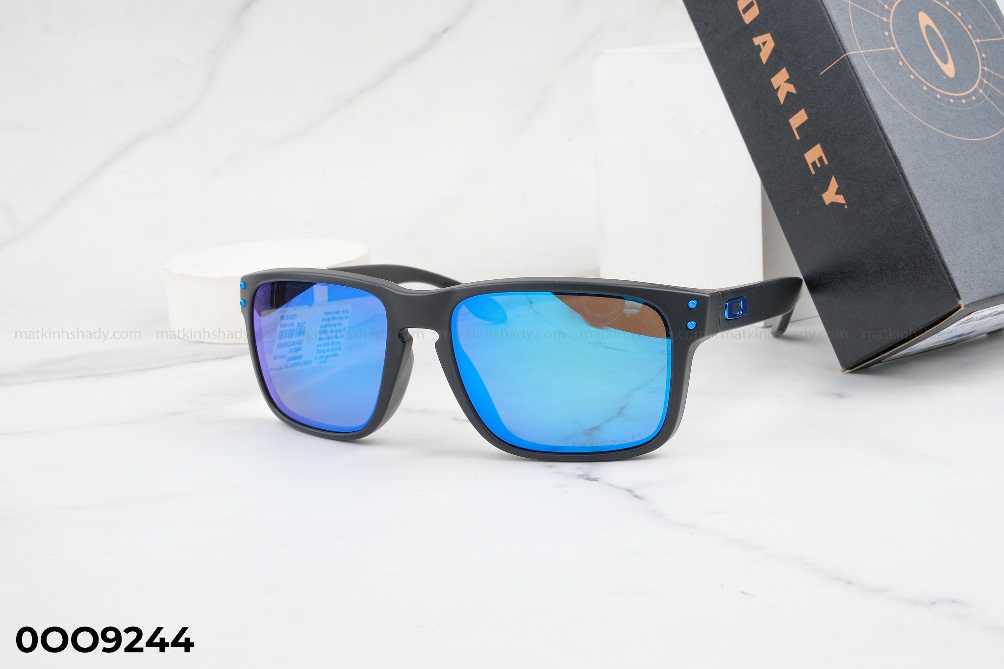  Oakley Eyewear - Sunglasses - 0OO9244 