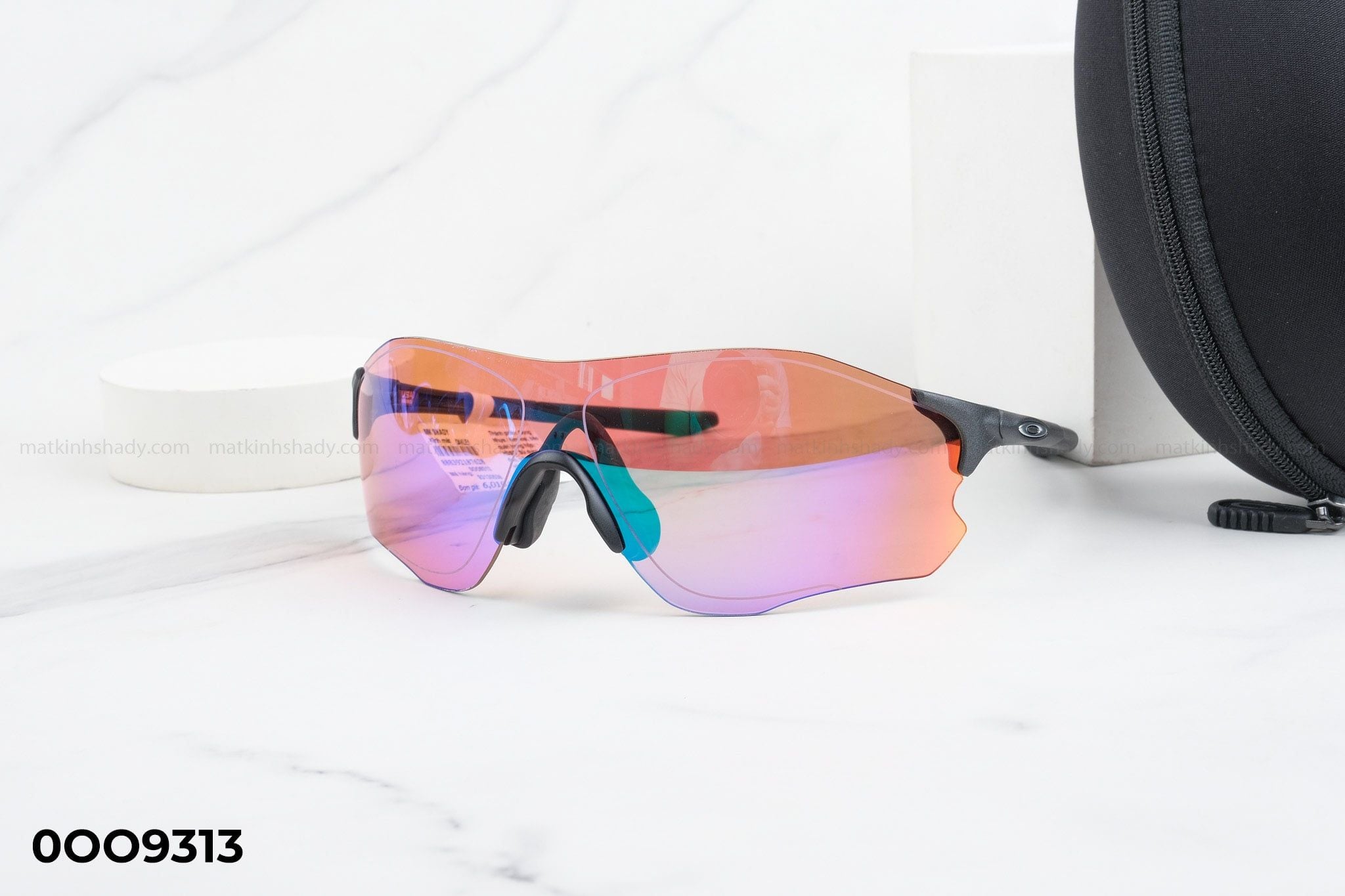  Oakley Eyewear - Sunglasses - 0OO9313 