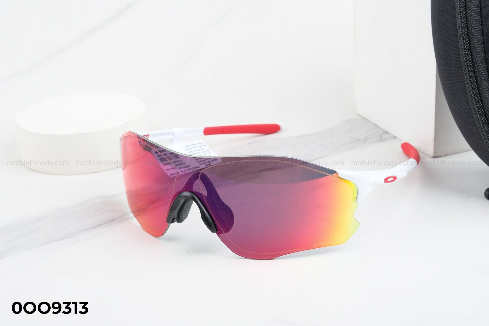  Oakley Eyewear - Sunglasses - 0OO9313 