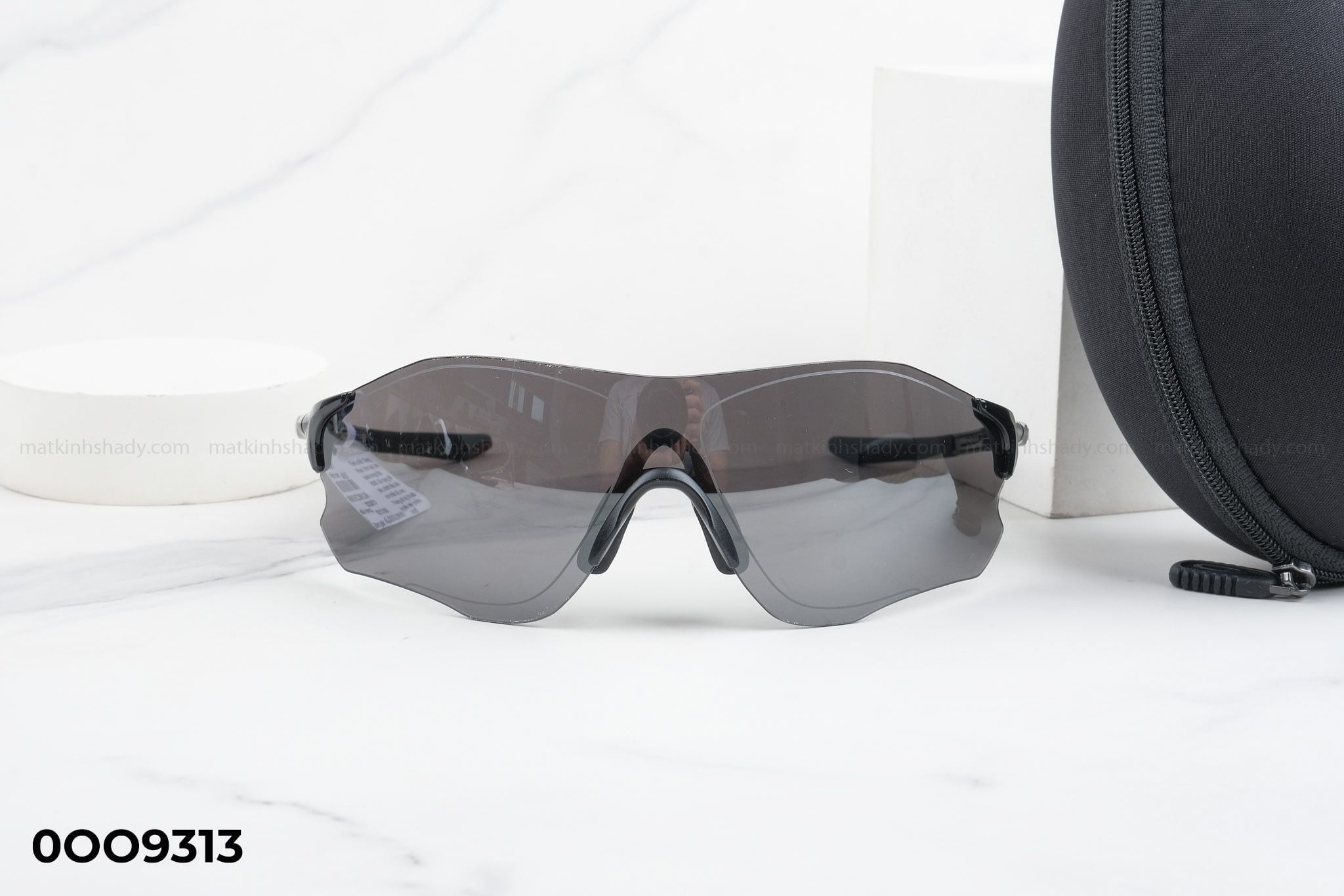  Oakley Eyewear - Sunglasses - 0OO9313 