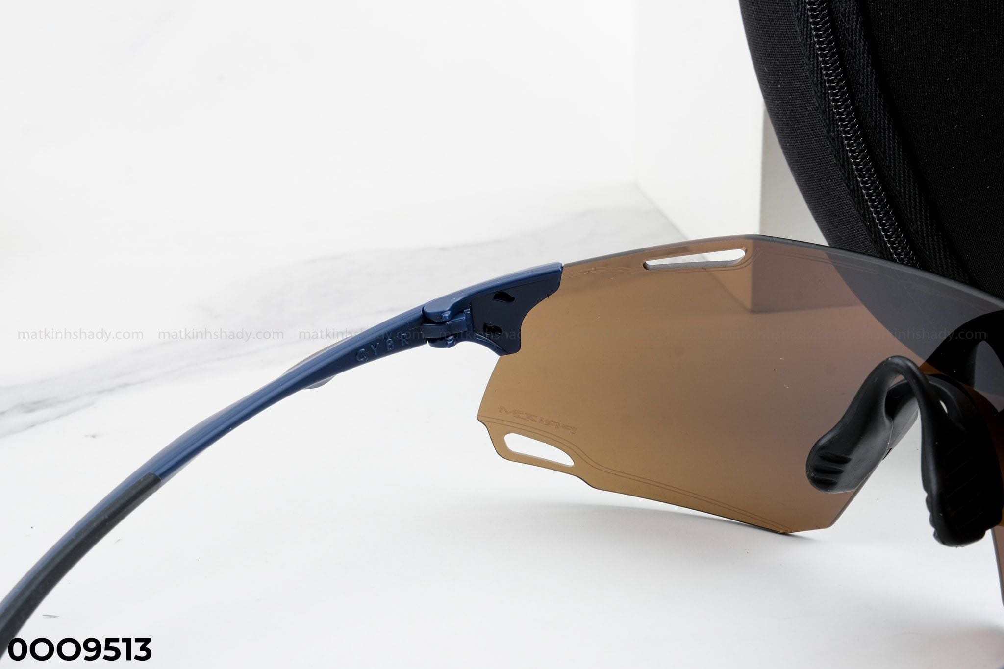  Gọng Kính Thể Thao Oakley Eyewear - Sunglasses - 0OO9513 