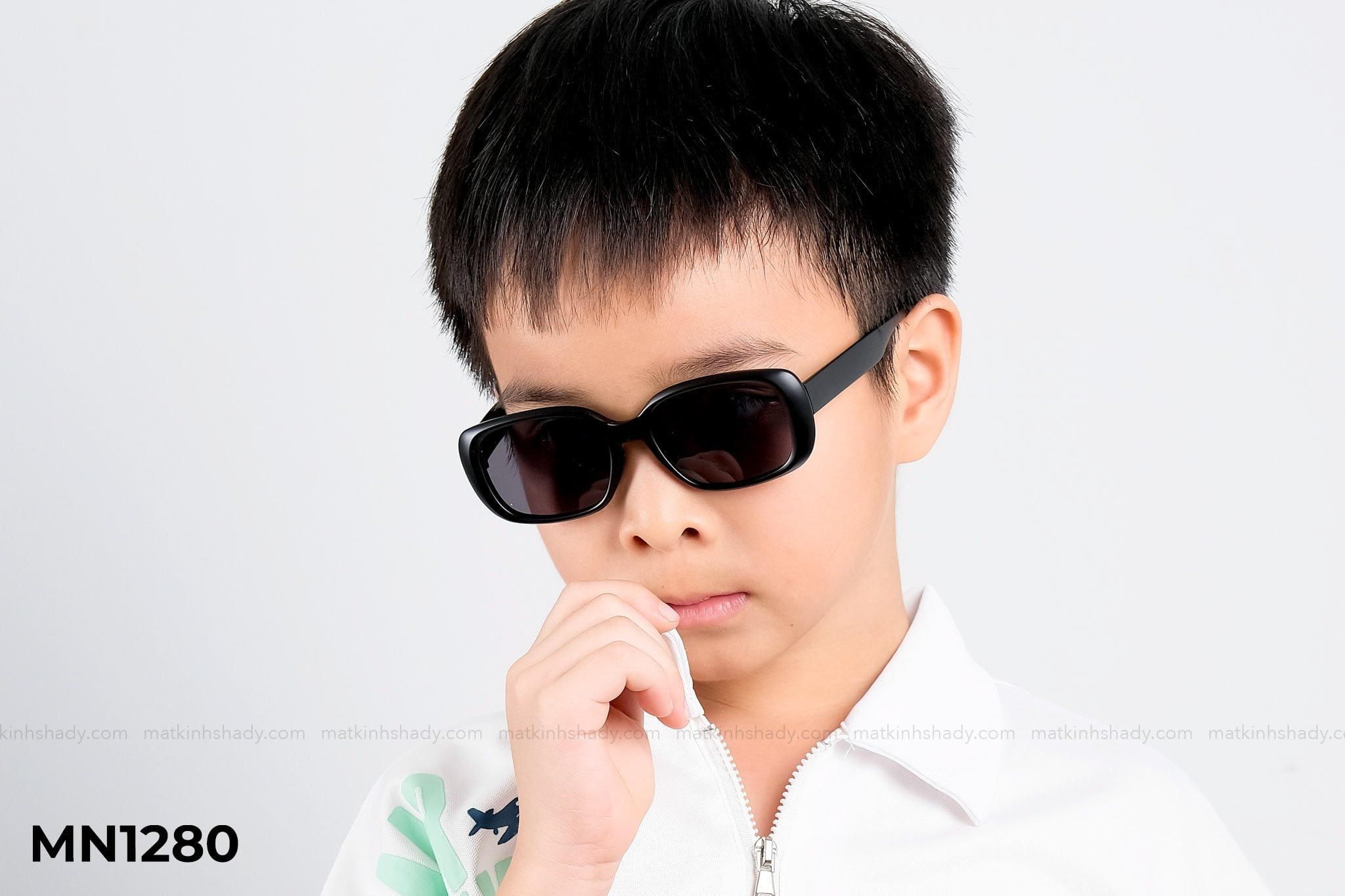  Kính Mát Trẻ Em MN1280 