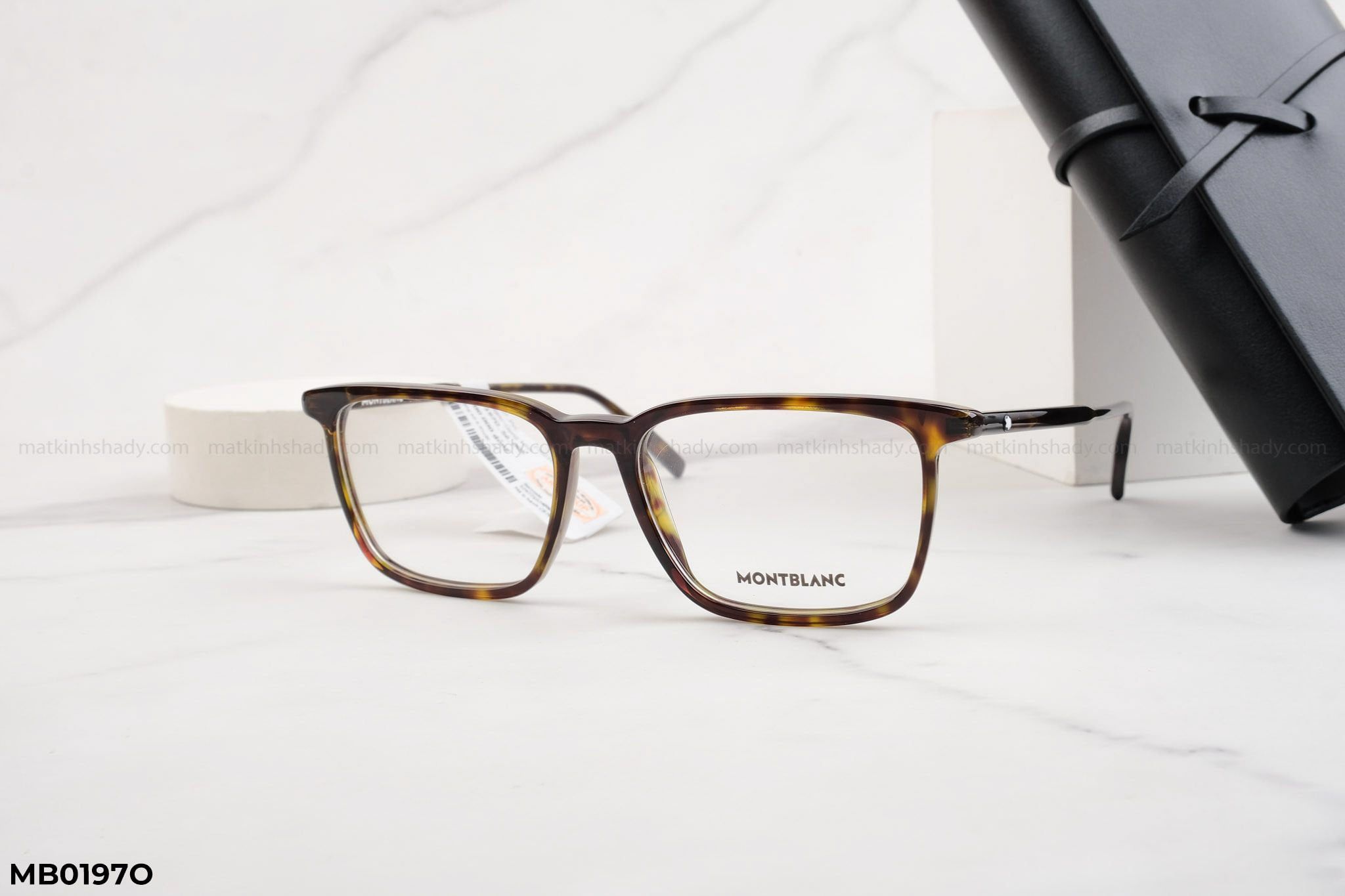  Montblanc Eyewear - Glasses - MB0197O 