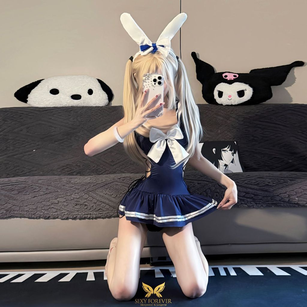 Cosplay Thỏ Xanh