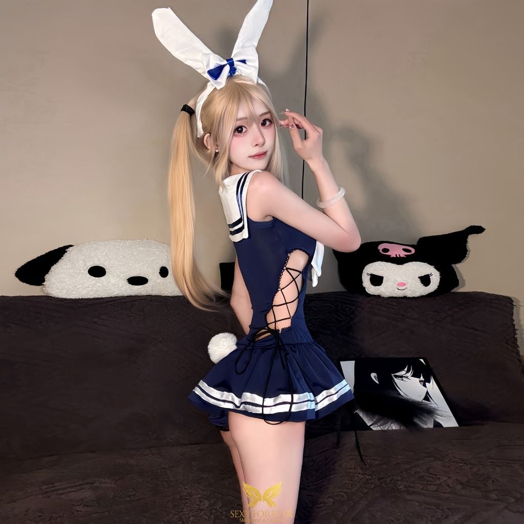 Cosplay Thỏ Xanh