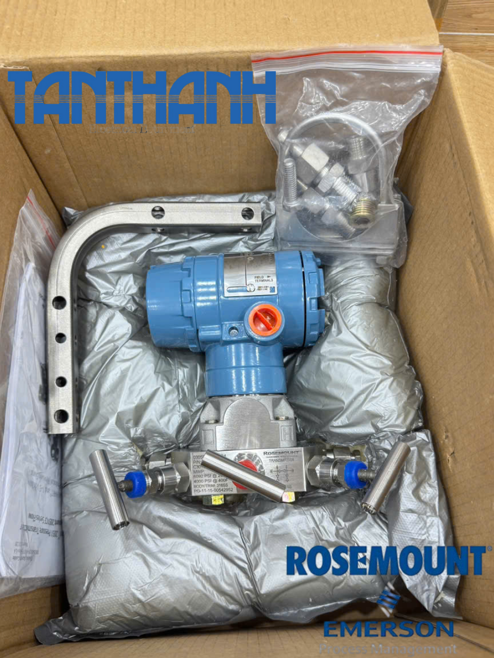 Pressure Transmitter Rosemount 2051CD2A02A1AS5E1M5Q4 + 0305RC32B11B4 (0-122.025mmH2O)