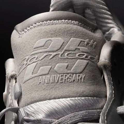 Giày Adidas BARRICADE 13 phiên bản đặc biệt kỷ niệm 25 năm (JP5379)