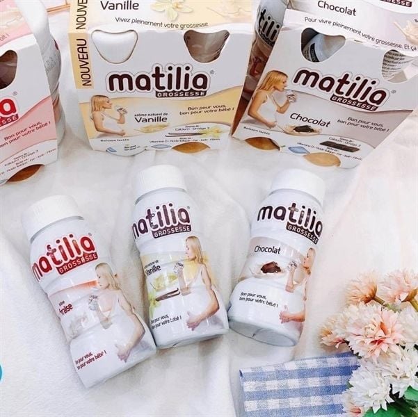Sữa bầu Matilia vị socola lốc 4 chai
