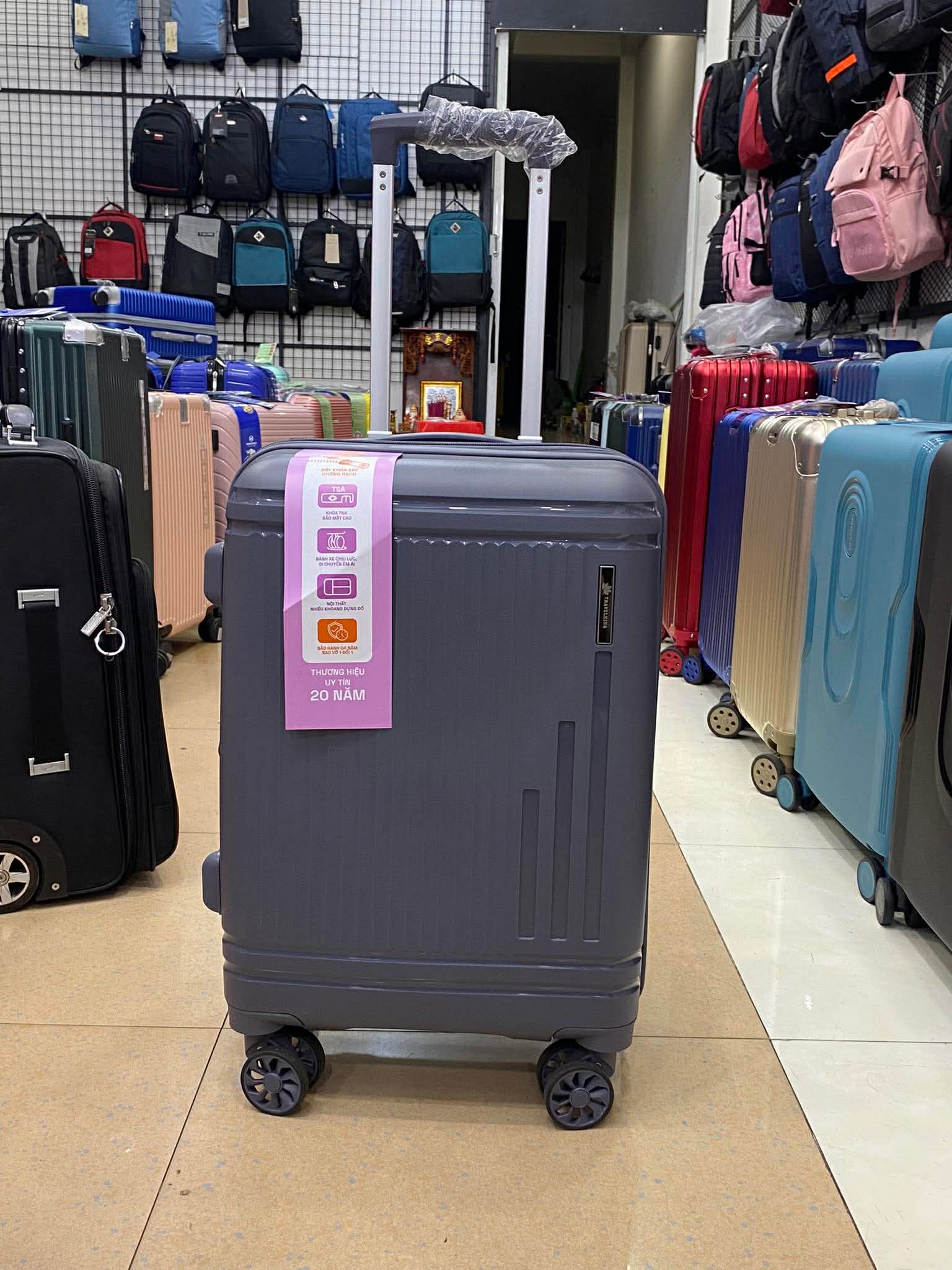 Vali Chống Bể 100% PP8802 Size 20 Ghi đậm