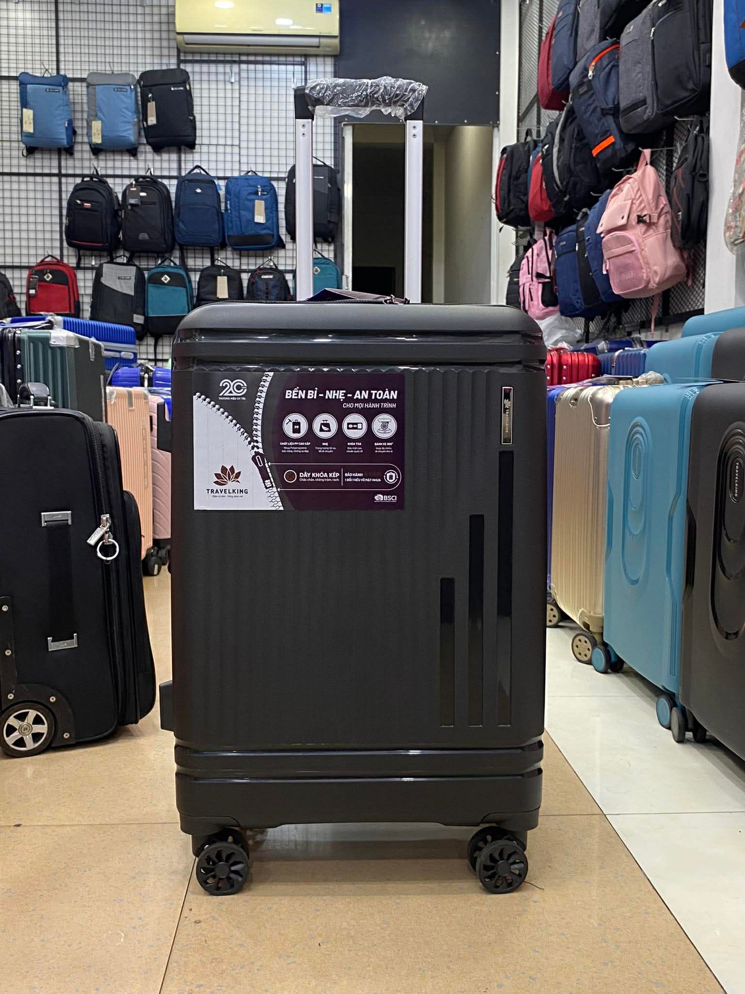 Vali Chống Bể 100% PP8802 Size 24 Đen