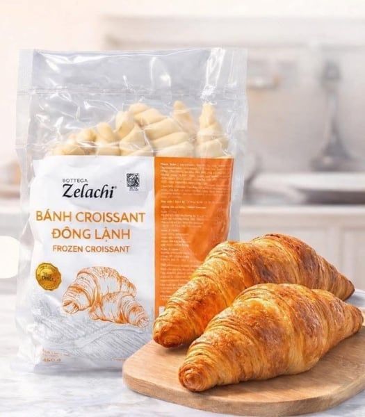 Bánh Croissant Zelachi 30gr*15 con