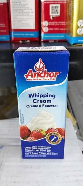 Whipping Cream Anchor 200ml*27hộp