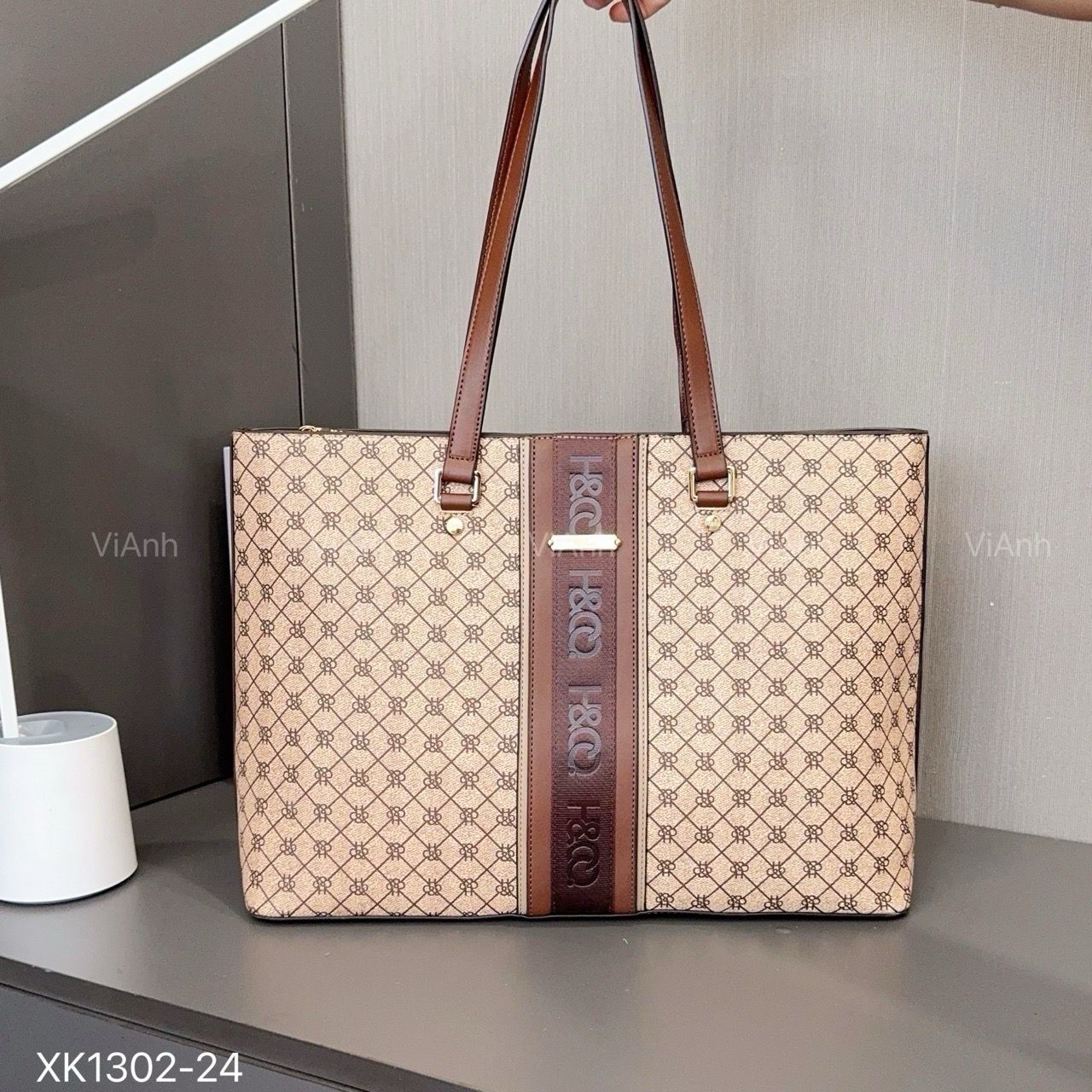 Totebag T2 style Âu Mỹ chữ nhật khoác vai hoạ tiết chữ XK1302 / m42 đ40 c29 / NÂU