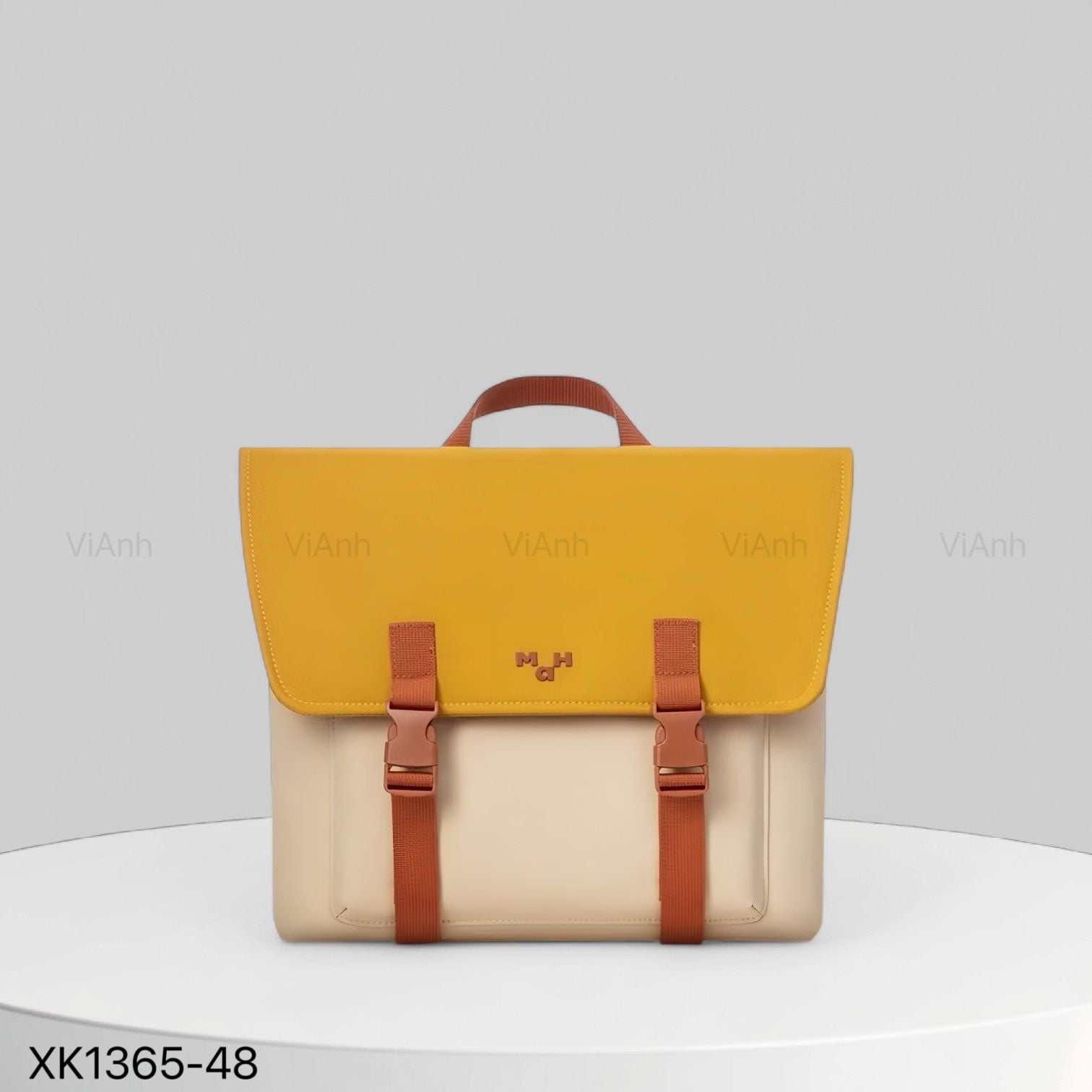 Balo K65 MAH vải dù XK1365 / 37x30 / KEM PHỐI VÀNG