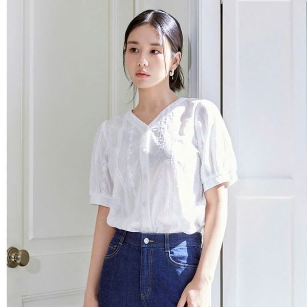 Áo sơ mi thêu style Hàn A2000 // TRẮNG A20