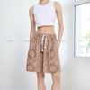 Quần short cạp chun hoạ tiết xuất Âu / NÂU PHỐI TRẮNG Q21