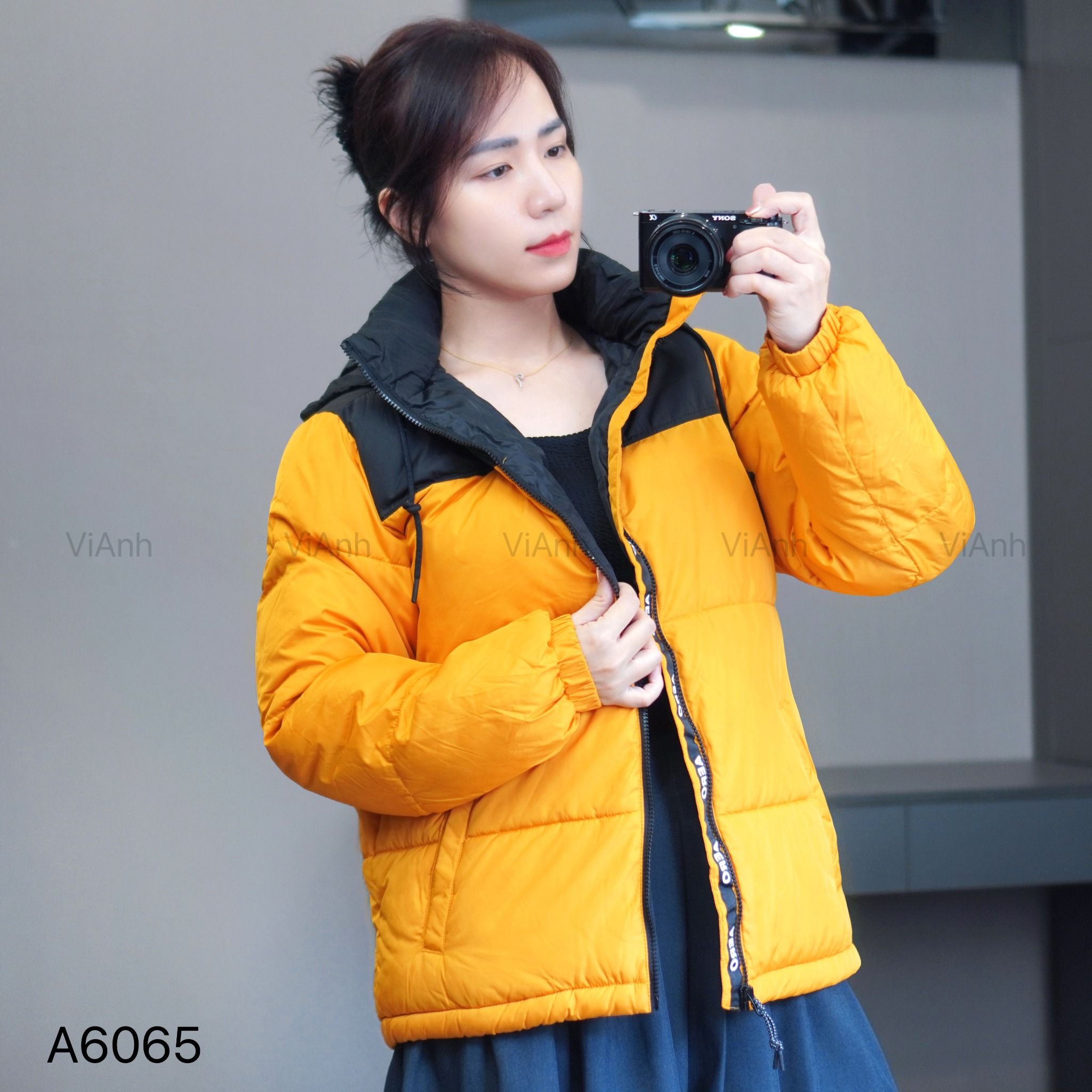 Áo khoác phao kèm mũ style US / VÀNG