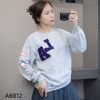 Áo sweater C12 thêu chữ LA ngực Cotton Classic / GHI