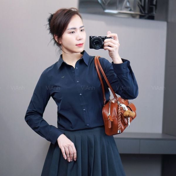 Áo V86 sơ mi logo ngực style Hàn / XANH THAN