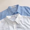 Áo sơ mi thêu chữ ngực style US UK / V2 trắng - V3 xanh