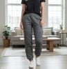 Quần jogger nỉ thêu chữ style US UK / XANH - XÁM ĐẬM - XÁM NHẠT