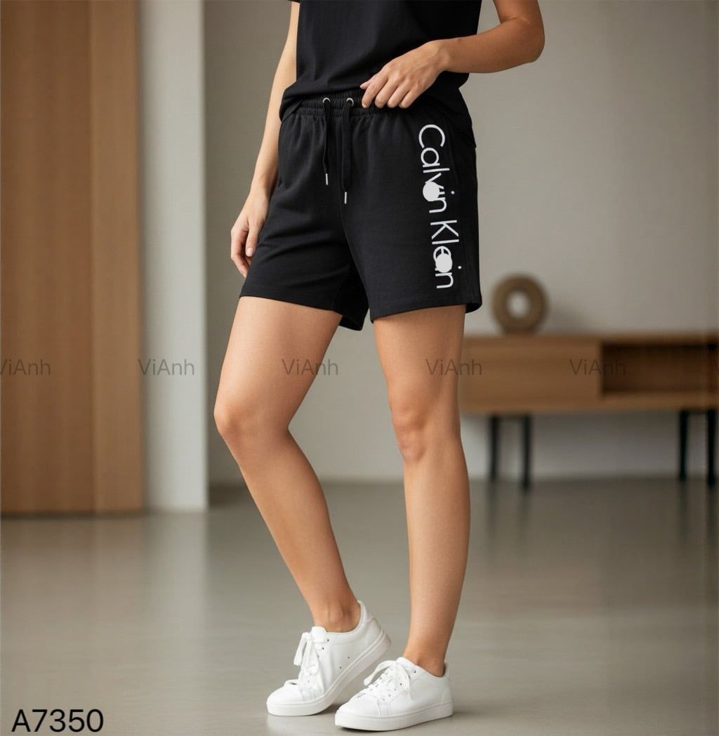 Quần short in chữ style US UK / ĐEN