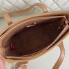 Túi S52T tote mini Happy Heart CĐC, CHR S52-48 / m26 đ20 c16 / TRẮNG KEM